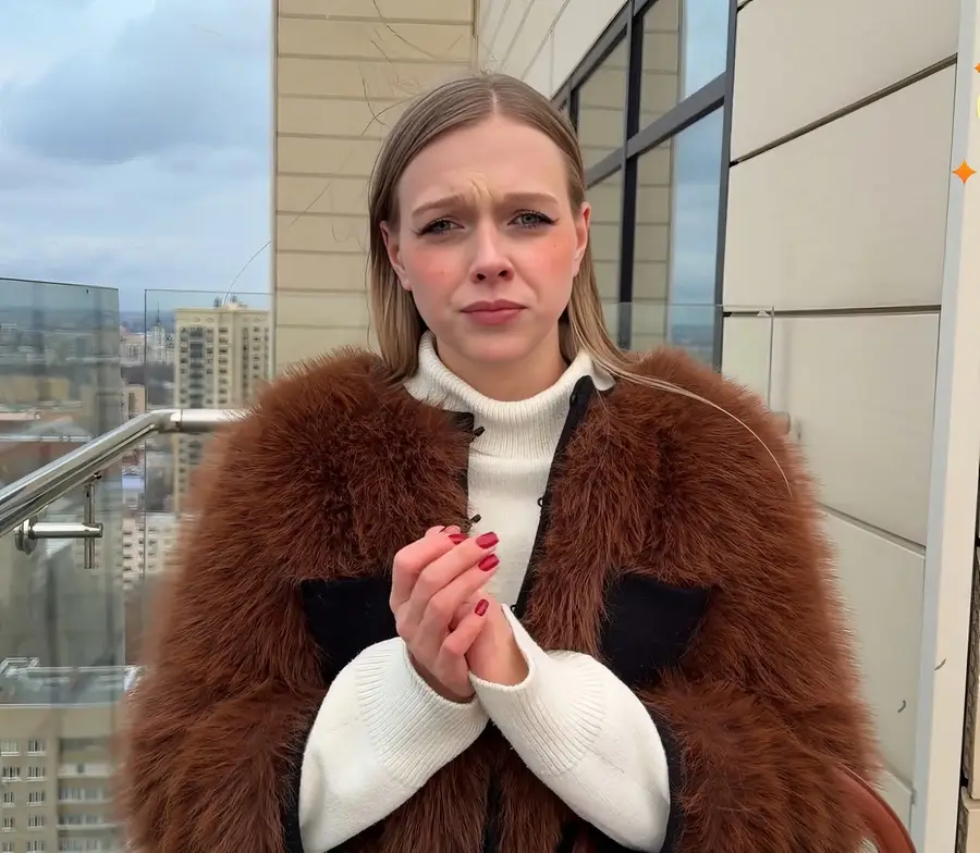 Arisha Mills - The Stranger Turned Out To Be A Whore And She Fucked Me Right Away FullHD 1080p