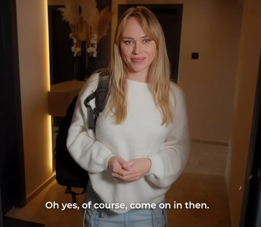 Mari Moore - I Called Topless Cleaning After I Offered a Tip She Shyly Sucked My Cock Craving My Cum FullHD 1080p