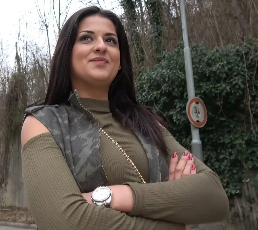 Coco De Mal - Public Agent FullHD 1080p